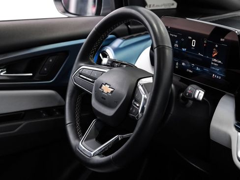 Used 2025 Chevrolet Equinox EV LT w/ Convenience Package FWD image 14