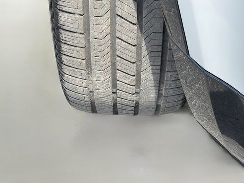 New 2026 Land Rover Defender 110 X AWD/4WD image 41