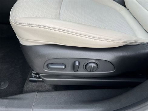 Certified 2022 Buick Encore GX Select image 14