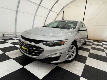 Used 2021 Chevrolet Malibu LT