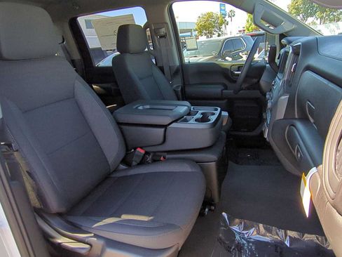 New 2026 Chevrolet Silverado 2500 Custom w/ Custom Convenience Package AWD/4WD image 25