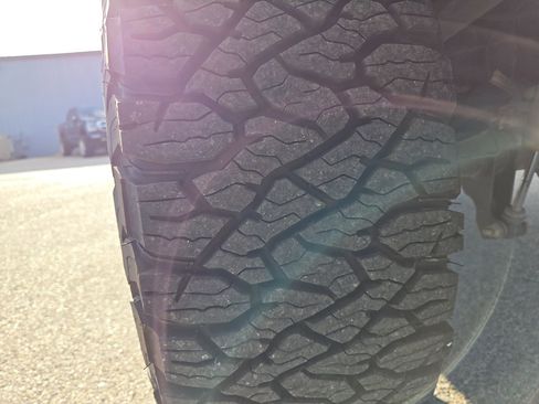 Used 2020 Ford F250 Lariat w/ Lariat Ultimate Package image 12