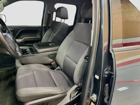 Used 2018 Chevrolet Silverado 1500 LT w/ All Star Edition AWD/4WD image 32