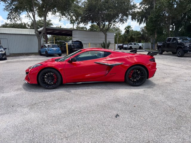 New 2027 Chevrolet Corvette Z06 RWD image 5