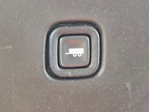 Used 2024 GMC Savana 2500 w/ Driver Convenience Package RWD image 28