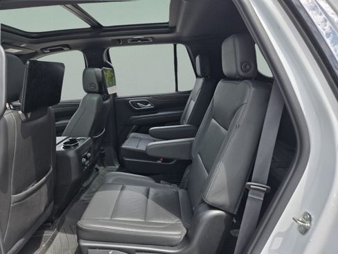 Used 2021 Chevrolet Tahoe LT w/ Rear Media and Nav Package RWD image 22