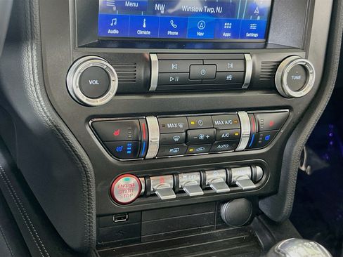 Used 2022 Ford Mustang GT Premium w/ GT Performance Package RWD image 16