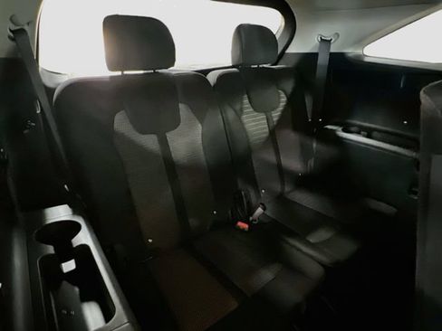 Certified 2024 Kia Sorento LX FWD image 26