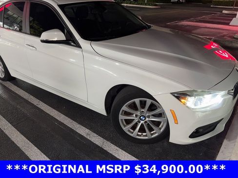 Used 2018 BMW 320i Sedan image 1