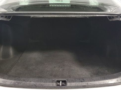 Used 2025 Toyota Corolla LE image 29