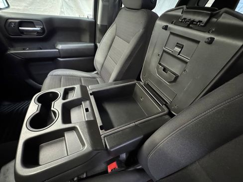 Used 2022 Chevrolet Silverado 1500 Custom Trail Boss w/ LPO, Dark Essentials Package image 32