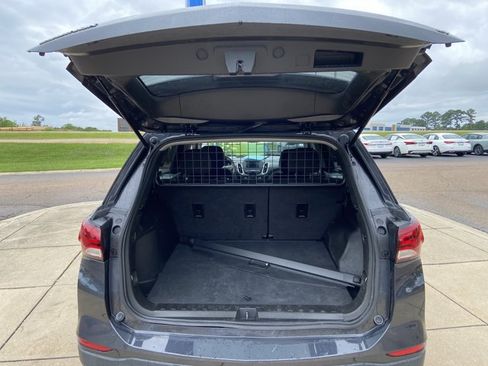 Used 2022 Chevrolet Equinox LT FWD image 26