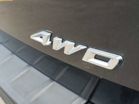 Certified 2024 Ford Explorer XLT w/ Equipment Group 202A AWD/4WD image 6