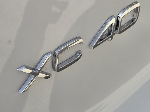 New 2026 Volvo XC40 B5 Plus w/ Protection Package Premier image 14