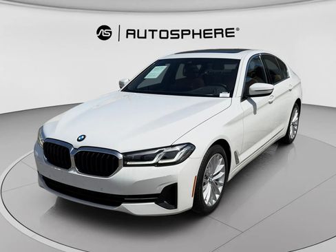 Used 2023 BMW 530i xDrive w/ Premium Package AWD/4WD image 3
