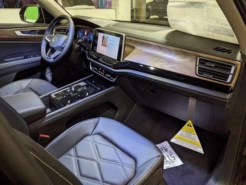 New 2026 Volkswagen Atlas SE image 23