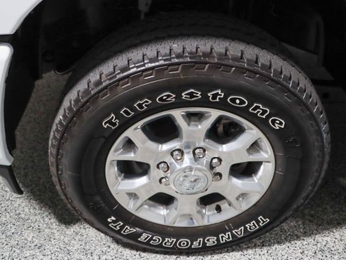 Used 2024 RAM 2500 Laramie AWD/4WD image 11