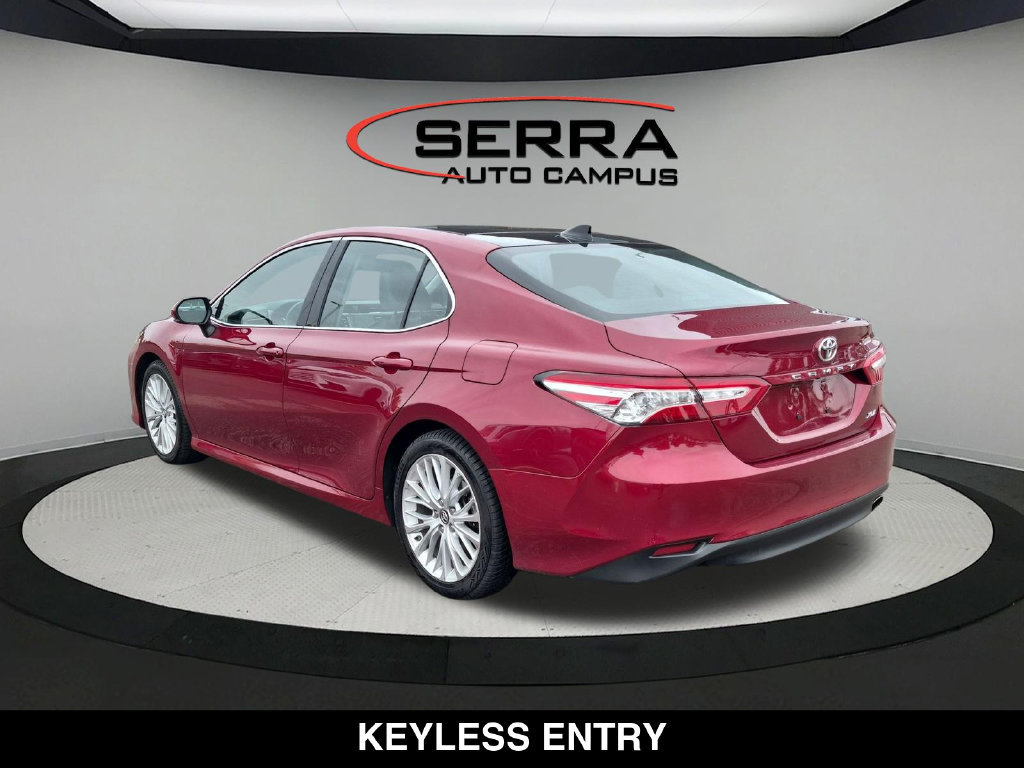 Used 2019 Toyota Camry XLE w/ Navigation Package FWD image 11