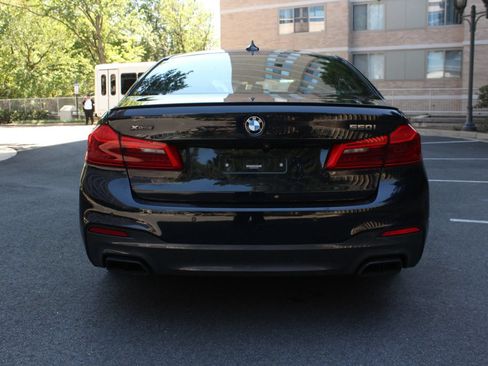 Used 2020 BMW M550i xDrive w/ Executive Package AWD/4WD image 8