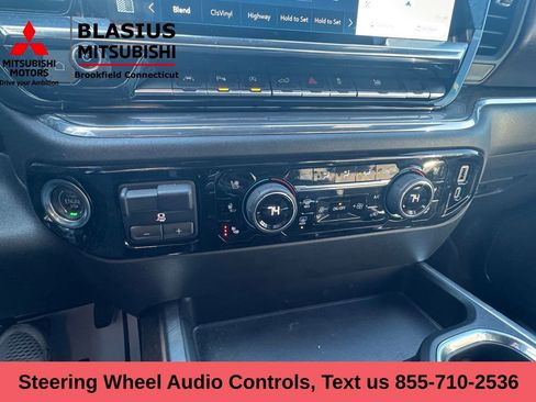 Used 2023 Chevrolet Silverado 1500 High Country w/ High Country Premium Package image 31