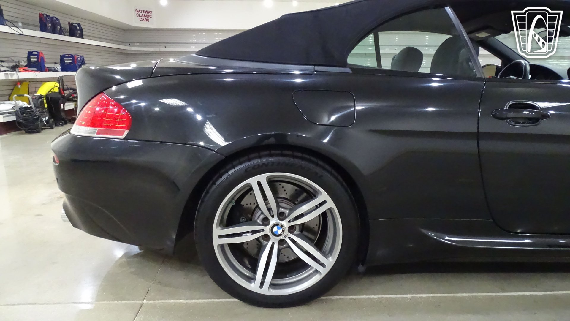 Used 2007 BMW M6 Convertible RWD image 32