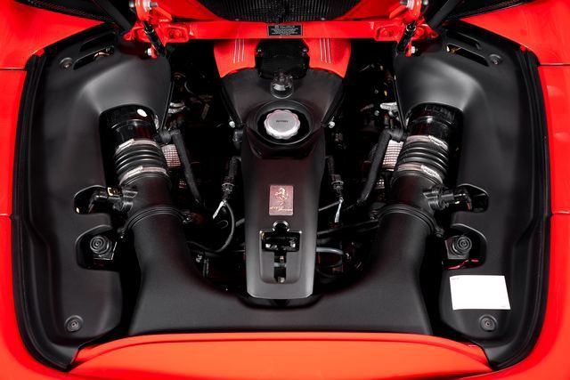 Certified 2018 Ferrari 488 Spider RWD image 9