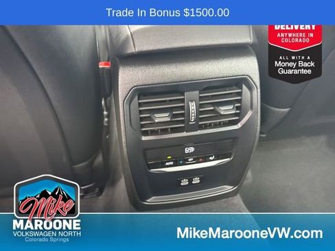 Used 2025 BMW 330i xDrive Sedan image 16