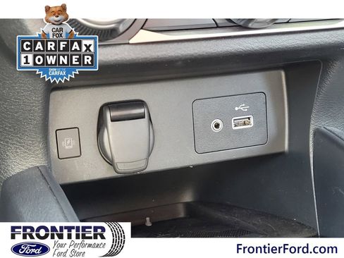 Used 2025 Nissan Versa SV image 23