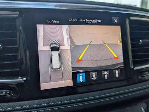 Used 2019 Chrysler Pacifica Limited w/ Advanced Safetytec Group image 26