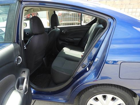 Used 2019 Nissan Versa SV FWD image 18
