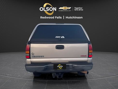 Used 2007 GMC Sierra 2500 SLE w/ Heavy-Duty Power Package image 4