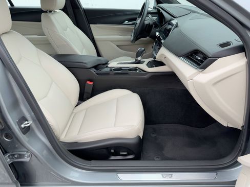 Certified 2023 Cadillac CT4 Luxury w/ Sun And Sound Package image 29