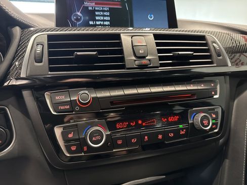 Used 2015 BMW M3 image 24