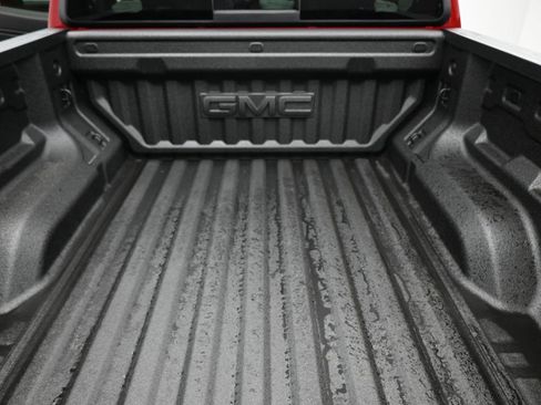 New 2026 GMC Canyon AT4 image 21