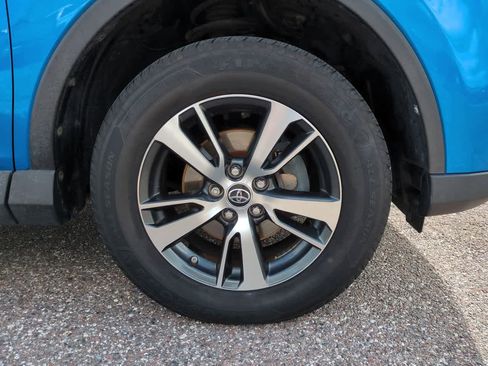 Certified 2018 Toyota RAV4 XLE image 11