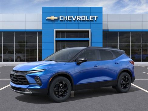 New 2026 Chevrolet Blazer LT w/ Convenience Package image 2