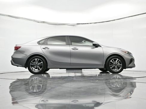 Used 2023 Kia Forte LXS image 36