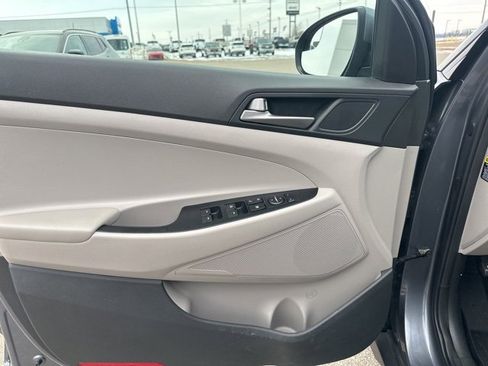 Used 2018 Hyundai Tucson SEL image 30