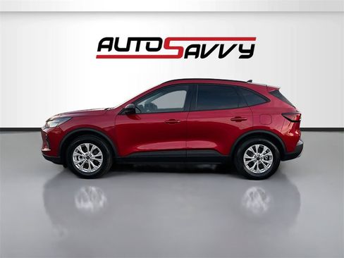 Used 2025 Ford Escape Active image 4