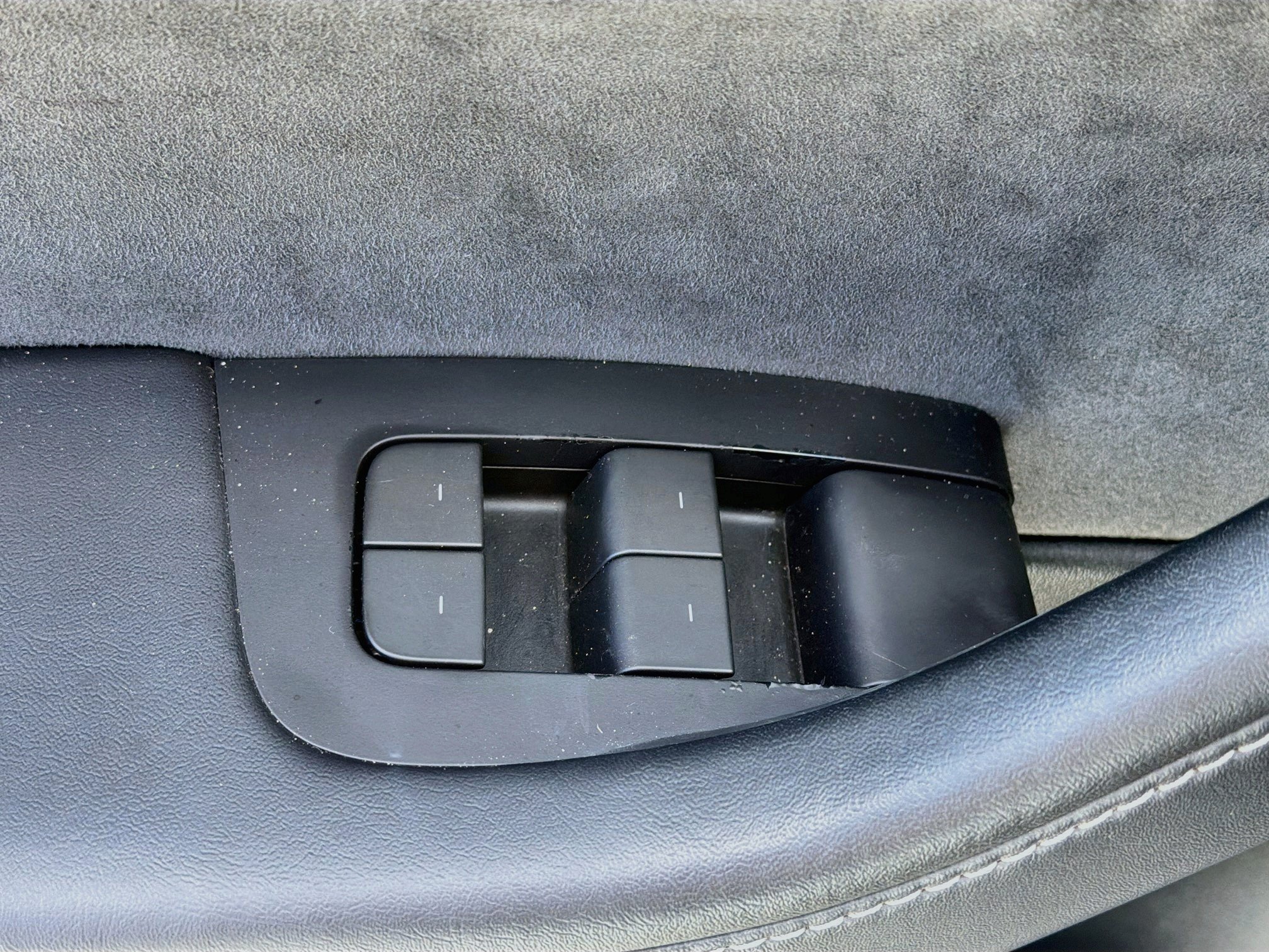 Used 2022 Tesla Model Y Performance AWD/4WD image 22