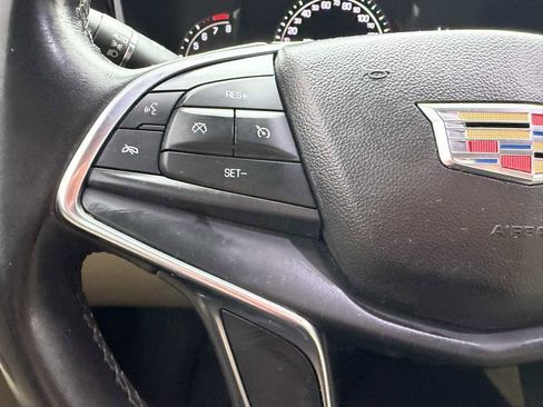 Used 2018 Cadillac XT5 AWD image 29