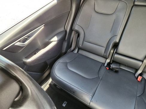 Used 2022 Kia EV6 Wind w/ Wind Technology Package AWD/4WD image 15