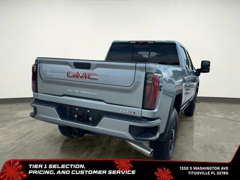 Used 2024 GMC Sierra 2500 AT4 w/ AT4 Premium Plus Package AWD/4WD image 8