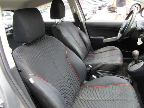 Used 2013 MAZDA MAZDA2 Touring image 5