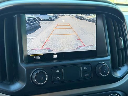 Used 2020 Chevrolet Colorado Z71 RWD image 25
