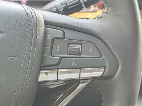 Used 2024 Cadillac Escalade Sport Platinum w/ LPO, Floor Liner Package AWD/4WD image 28