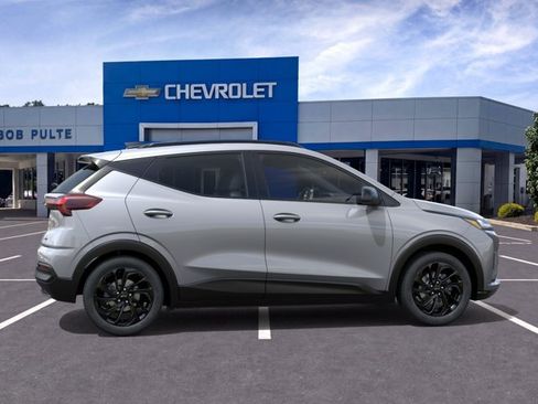 New 2027 Chevrolet Bolt RS FWD image 5