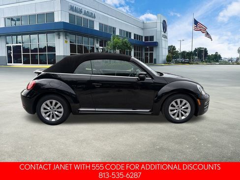 Used 2017 Volkswagen Beetle 1.8T S image 3