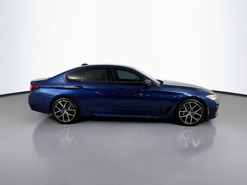 Used 2023 BMW 530i w/ M Sport Package RWD image 4