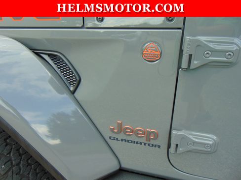 Used 2021 Jeep Gladiator Mojave AWD/4WD image 19